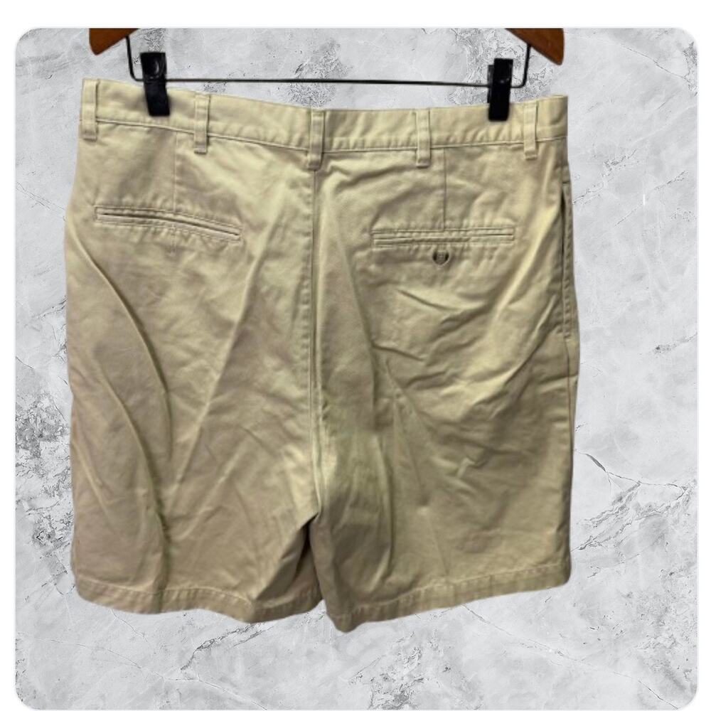 Vintage L.L. Bean Men’s Shorts sz 38 Pleated Front Cotton Khaki #H220 - Picture 2 of 9